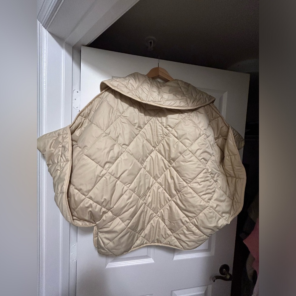 Oversized Puffer Jacket Quilted Design - Picture 6 of 6